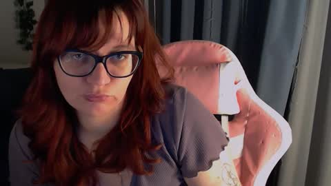 Milla online show from October 24, 11:16 pm