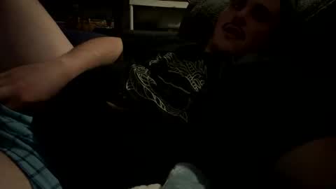 millennialcum online show from March 26, 9:47 am