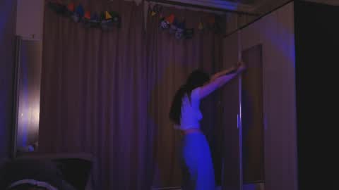 Millie online show from April 16, 1:33 pm