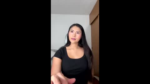 milly__taylorrr07 online show from June 7, 10:59 pm