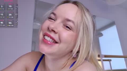 Milly    online show from June 12, 6:56 am