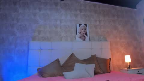 milo thompson online show from February 6, 9:39 pm