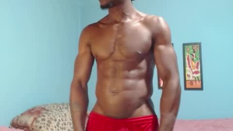 Snapshot of miltonn_jakee chatting on October 23, 2:13 am Miltonn online show from October 23, 2:13 am