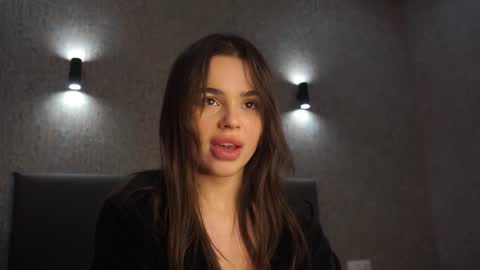 Linda online show from February 6, 1:25 pm