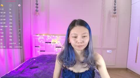 Mimi online show from March 27, 7:26 pm