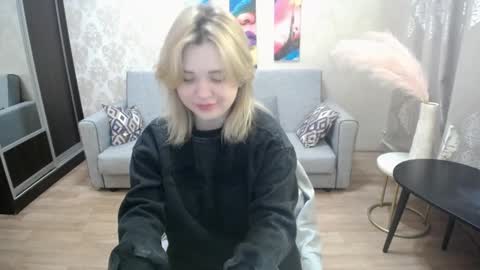 mimimishel_69 online show from February 1, 7:55 pm