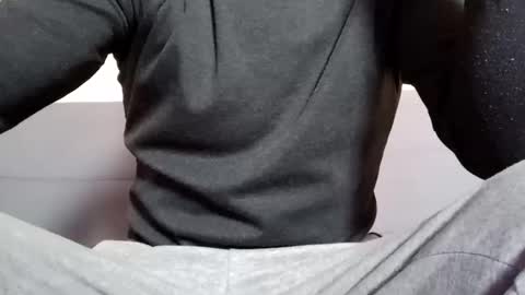 Snapshot of minaquerida chatting on February 1, 7:47 am Ll online show from February 1, 7:47 am