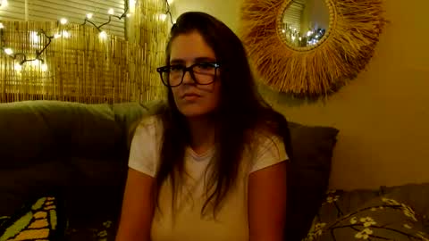 Mindy online show from October 30, 6:14 am