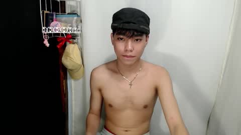 mingkla_man online show from March 2, 7:15 am