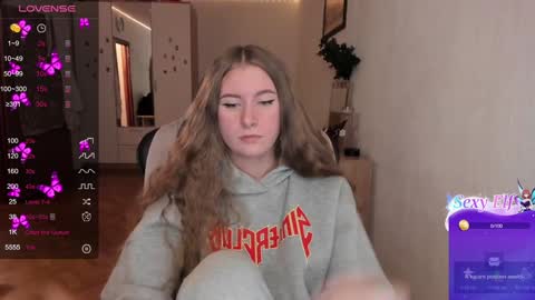 Lisa online show from January 8, 6:20 pm