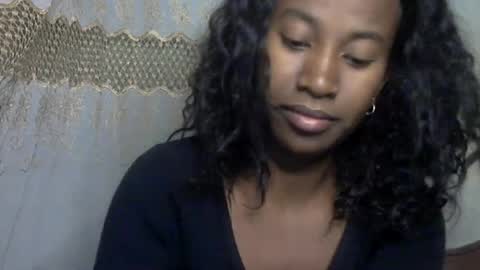 minouch211907 online show from July 19, 3:31 am