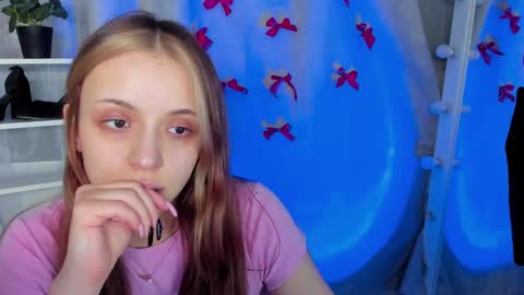 Snapshot of mipsymipson chatting on February 21, 9:56 am NEXT STREAM NOVEMBER  27282930 online show from February 21, 9:56 am