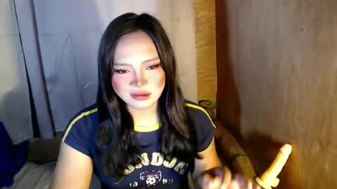 Mira Bella online show from January 5, 9:51 pm