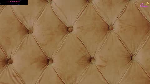 mira_lynxx online show from January 19, 5:06 am