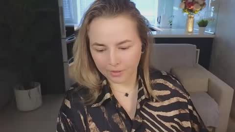 Mira online show from April 10, 7:13 am