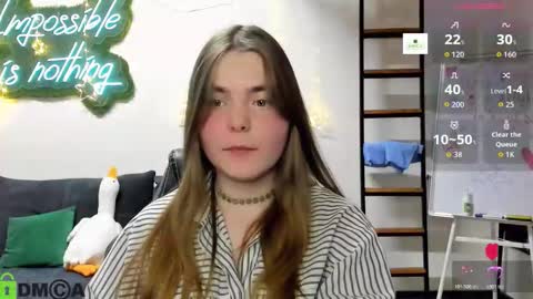 miraa_bloom online show from December 17, 3:52 pm