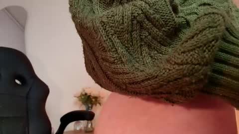 Miranda Shaw online show from April 19, 1:50 am