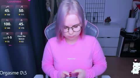 Kira online show from April 19, 6:21 pm