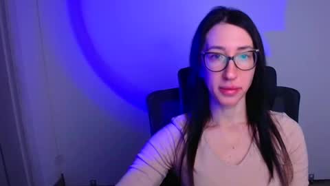 Mariam online show from December 3, 6:36 am