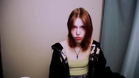 misaki_chan_ online show from February 24, 6:00 pm