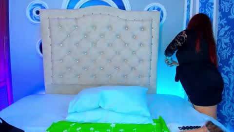 Mishell online show from January 31, 7:11 pm