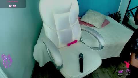 Mishka online show from March 25, 1:12 am