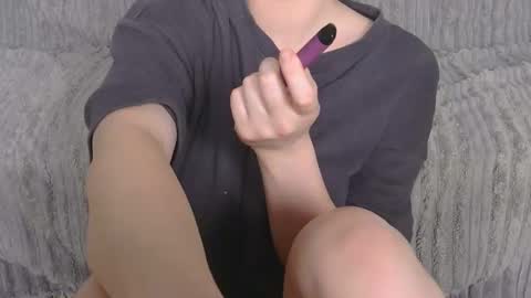 Elora online show from November 30, 10:06 pm