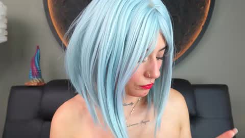 Charlotte online show from November 14, 9:27 pm