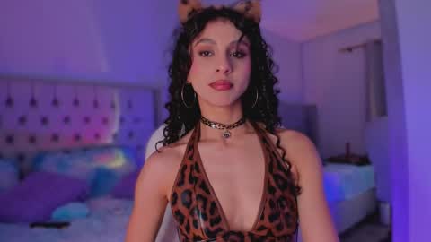 Charlotte online show from October 29, 3:08 am