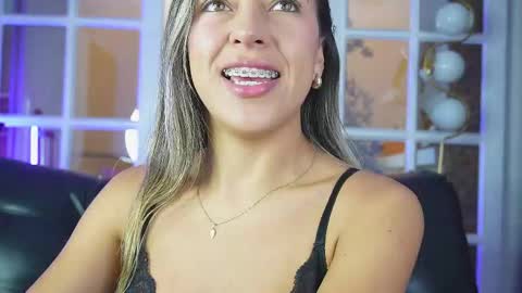 Zoe online show from March 16, 6:12 pm