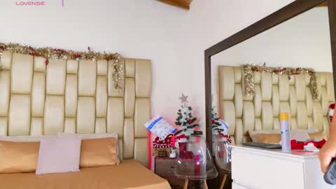 Alexa online show from December 22, 9:10 pm