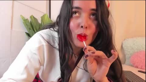    online show from October 31, 7:14 pm