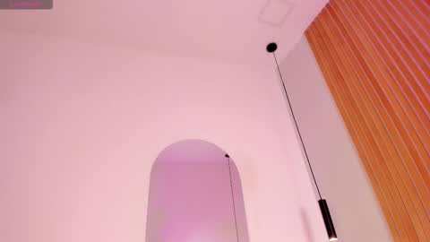 Amber  online show from March 27, 5:24 am