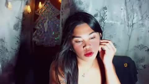 Bellah online show from April 18, 6:10 pm