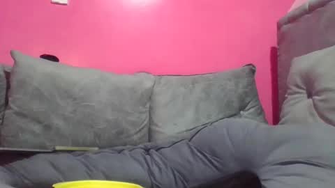 miss_belllo online show from October 3, 11:07 am