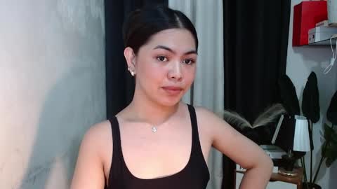 Briella online show from May 25, 7:42 pm