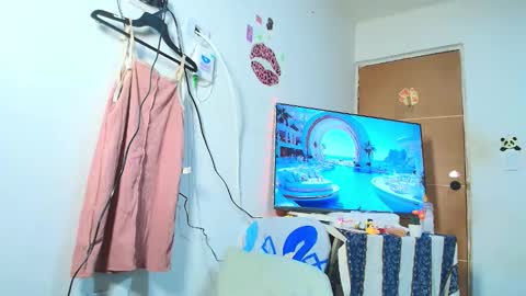 miss_channellx online show from May 15, 5:42 pm