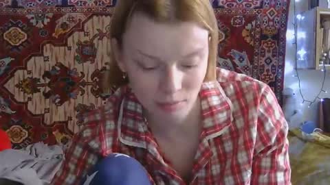 Elis online show from March 11, 11:57 am