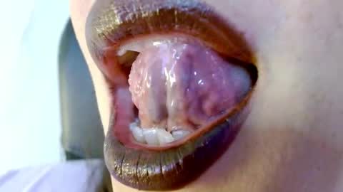 Snapshot of miss_evoleth2 chatting on September 28, 12:30 am Miss Evoleth online show from September 28, 12:30 am