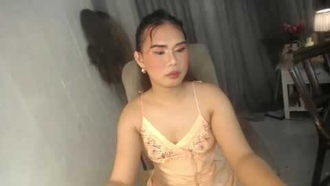 miss_fhakarat online show from February 1, 1:24 am