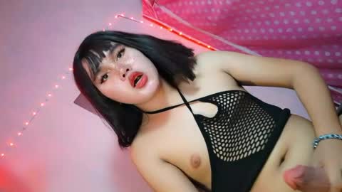 miss_horny139736 online show from April 16, 2:22 am