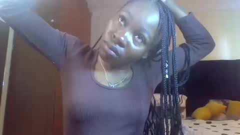 Miss Kiarrafit online show from September 23, 8:08 am