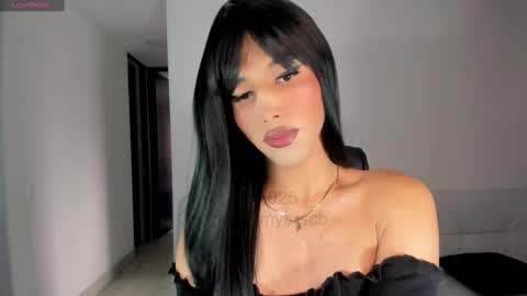 Goddess Myers  thumb up is important for me kisses  online show from February 28, 10:17 pm