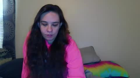 Bella online show from May 1, 3:39 pm