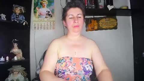 miss_tasha_kom online show from May 16, 10:36 am