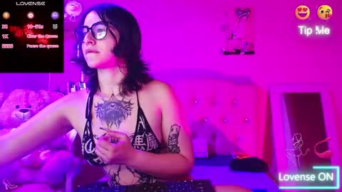 miss_tataa online show from November 3, 7:26 pm