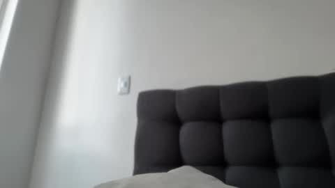 Ameliahs online show from January 7, 12:10 pm