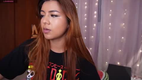 missara_ online show from January 13, 1:02 am