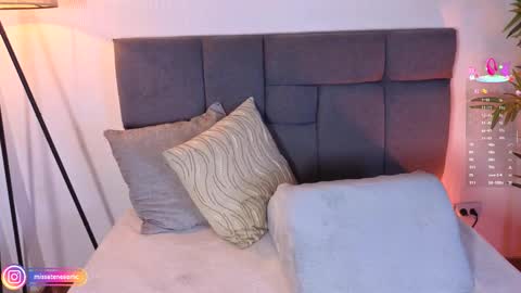 Laura online show from February 5, 2:09 pm