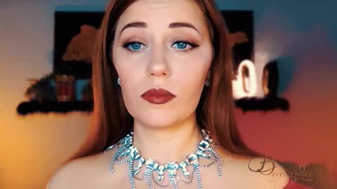 The divine Beverly online show from November 27, 4:20 am